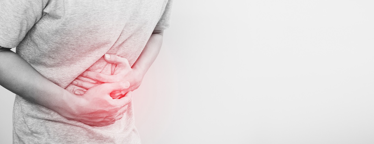 What are the signs and symptoms of an abdominal hernia?