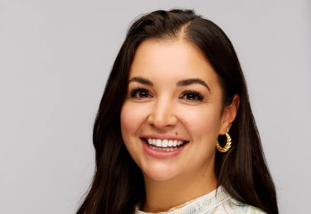 Kristen Miller portrait