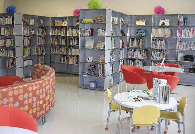 Children's library family resource center